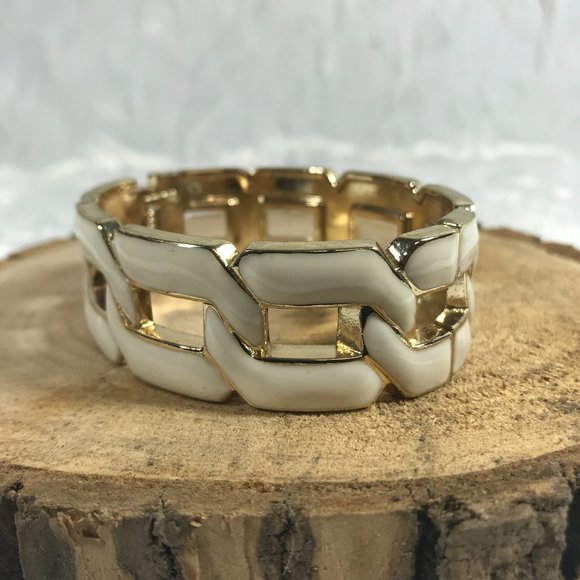 Vintage White Enamel Chain Link Clamper Bracelet - Picture 5 of 7